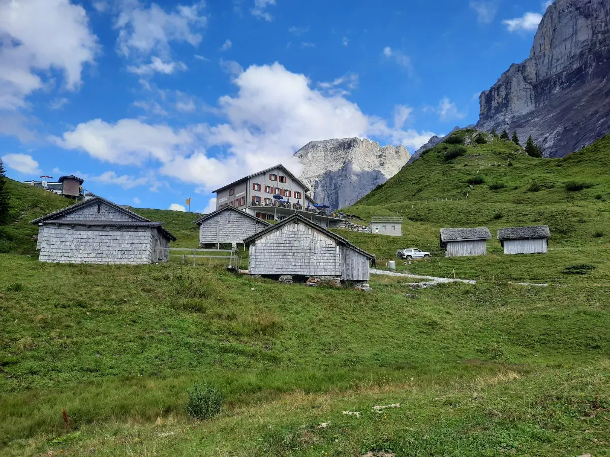 Grosse Scheidegg Food Kiosk