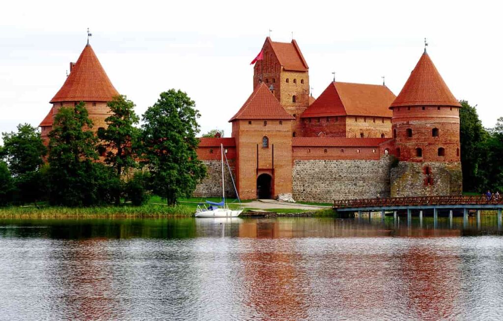 best time to visit lithuania