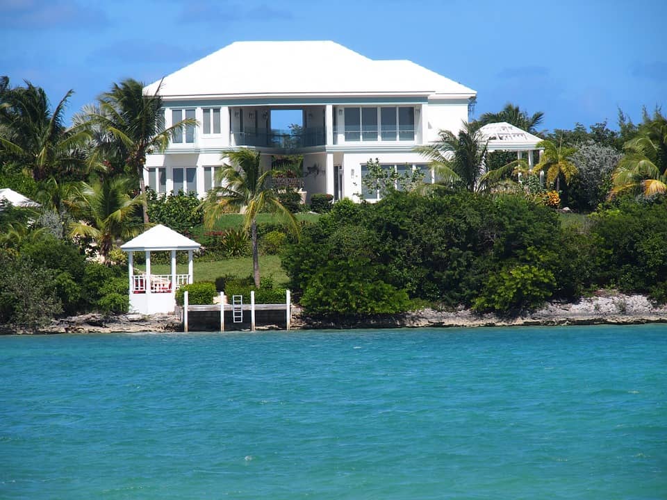 Bahamas villa