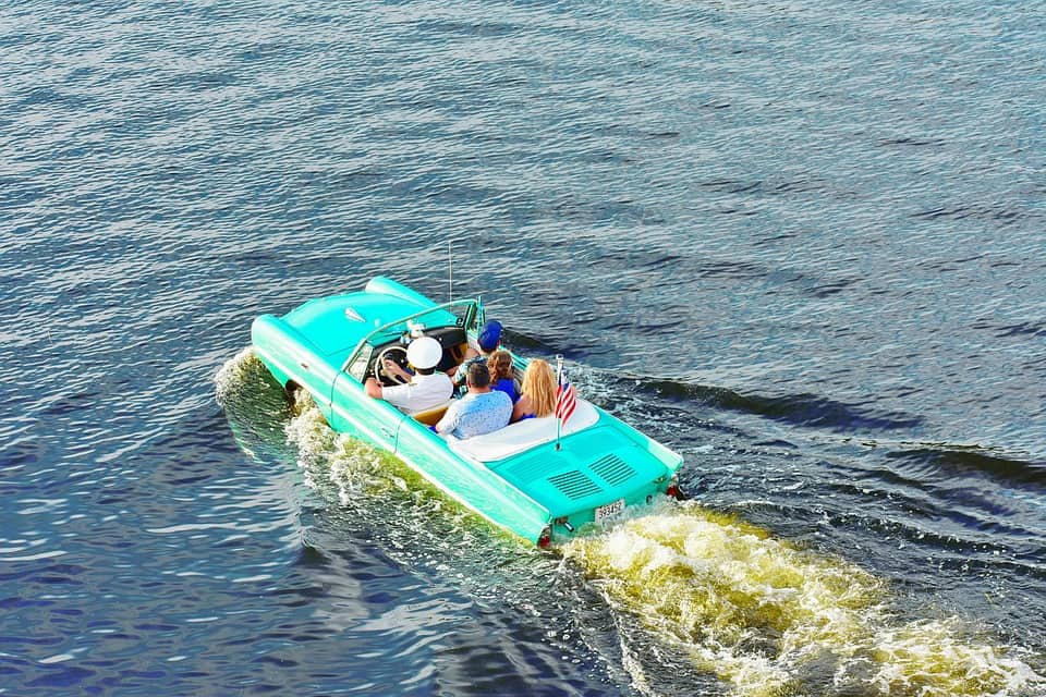 Bahamas boat taxi