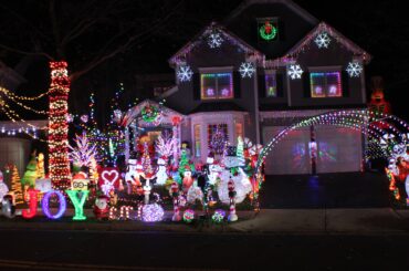 Christmas lights in Virginia